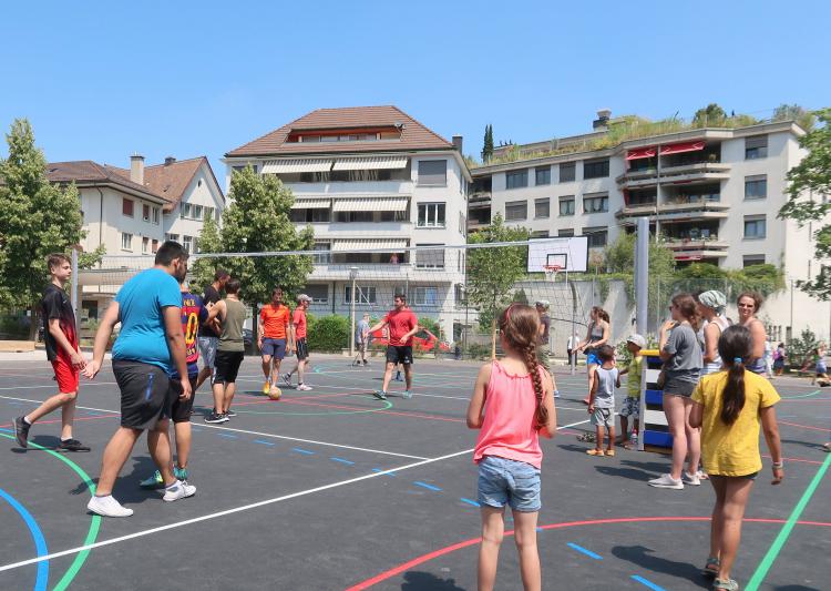 Reges Treiben auf dem Spielfeld