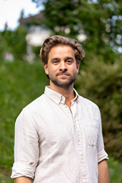 Rafael Toth