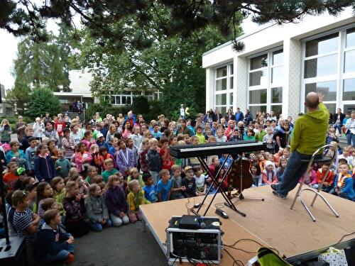 Konzert mit Andrew Bond