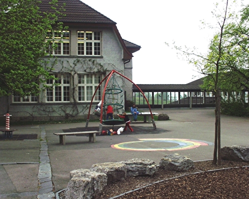 Schulhaus Ort