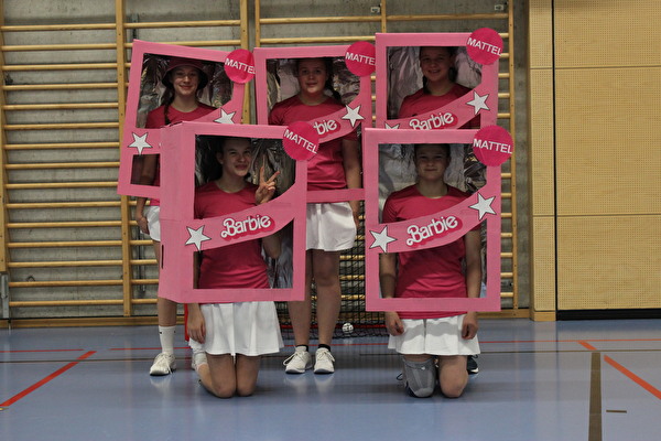 Siegerinnen Kostümpreis Barbies