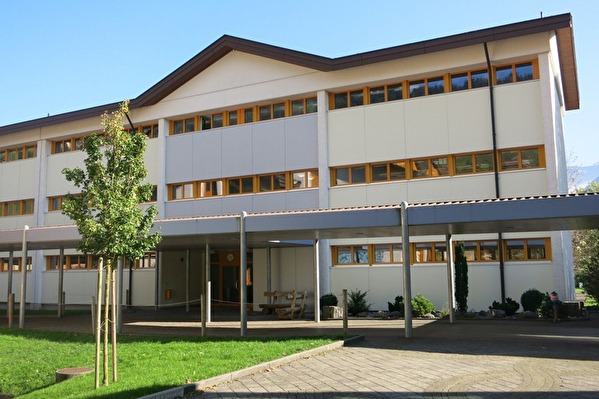 SH 4B - MS2, Bibliothek