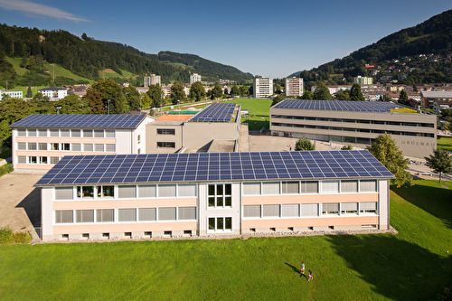 Schuleinheit Grüenau von oben