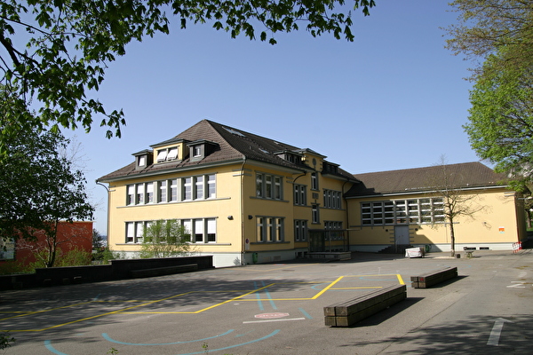 Schulhaus Oberdorf