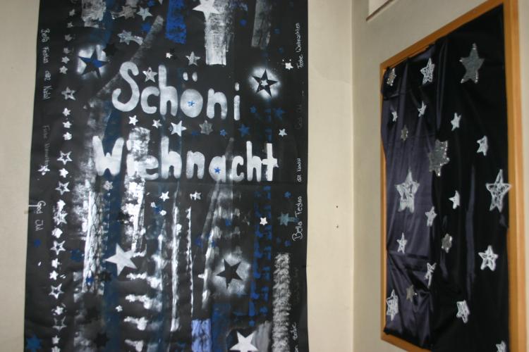Im Treppenhaus vom Schulhaus Rufi