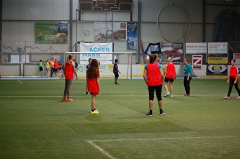 Fussball spielen