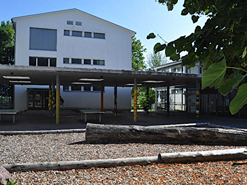 Schulhaus Lätten, Haus B