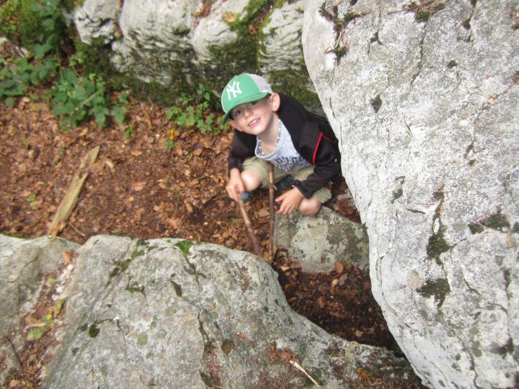 Spielen im Wald
