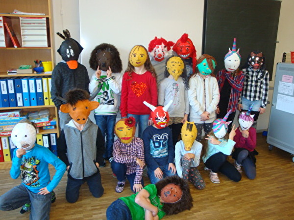 Masken 3./4. B