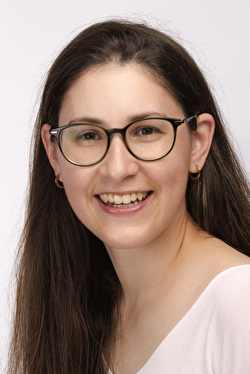 Laura Schmid