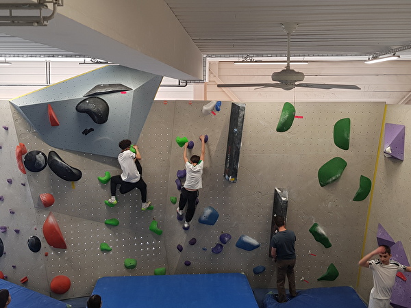 SuS am bouldern