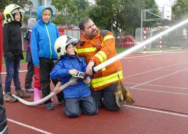 viel Wasser am Feuertag