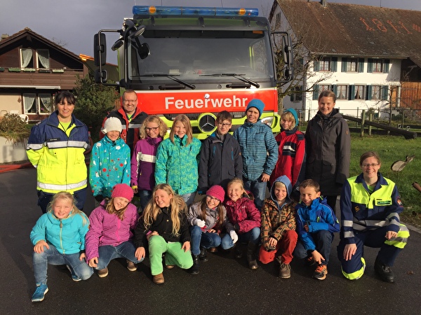 Besuch der Feuerwehr in der 4. Klasse