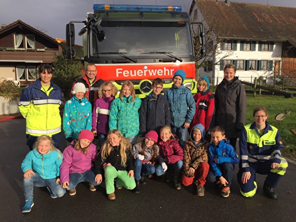 Besuch der Feuerwehr in der 4. Klasse