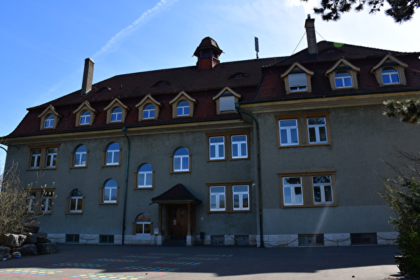 Primarschulhaus Loog