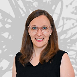 Nadja Lang