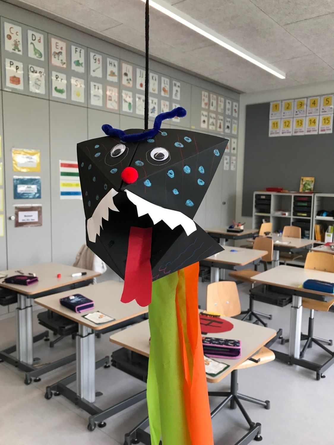 Fremde Länder entdecken und erleben - asiatischer Drache