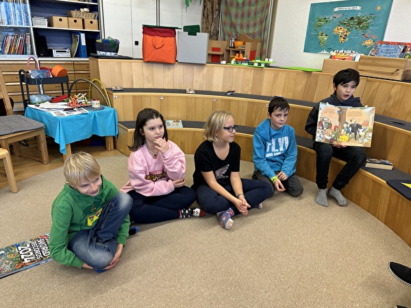 Bilderbücher vorlesen im Kindergarten 