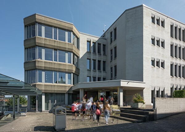 Foto Schulhaus Burghalde