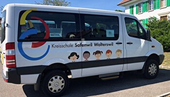 Schulbus