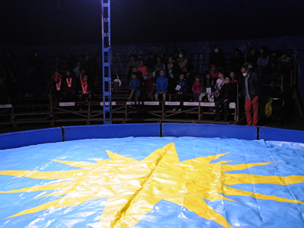 Manege mit Stern