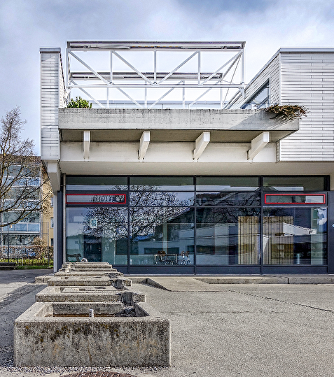 Quartierschulhaus mit Doppelkindergarten