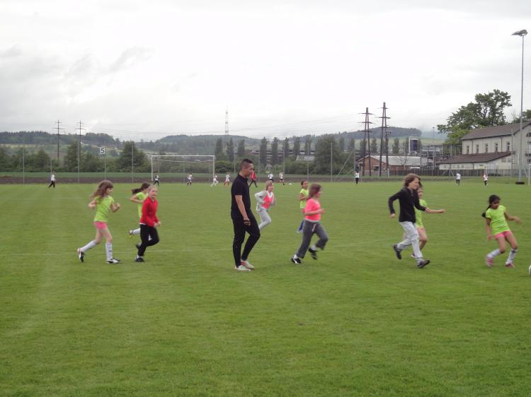 Start zum Fussballturnier der MS 1 Stadtschulen Zug.