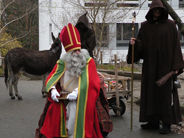 Samichlaus mit Schmutzli