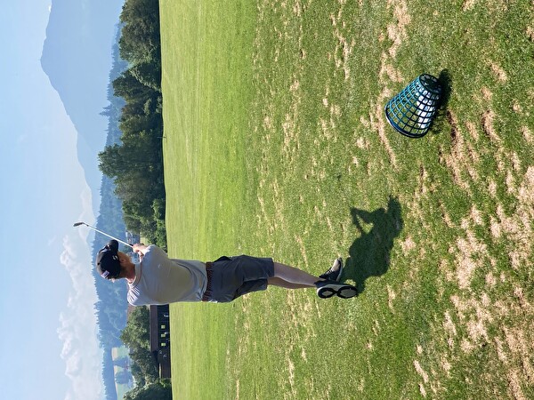 Let's play golf