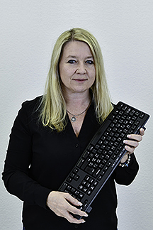 Andrea Zehnder, Mitarbeiterin Administration