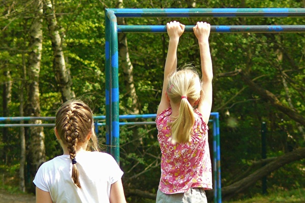 Der Kids-Cup im Nägelimoos war ein sportlicher Tag voller Herausforderungen. Bild: Cocoparisienne