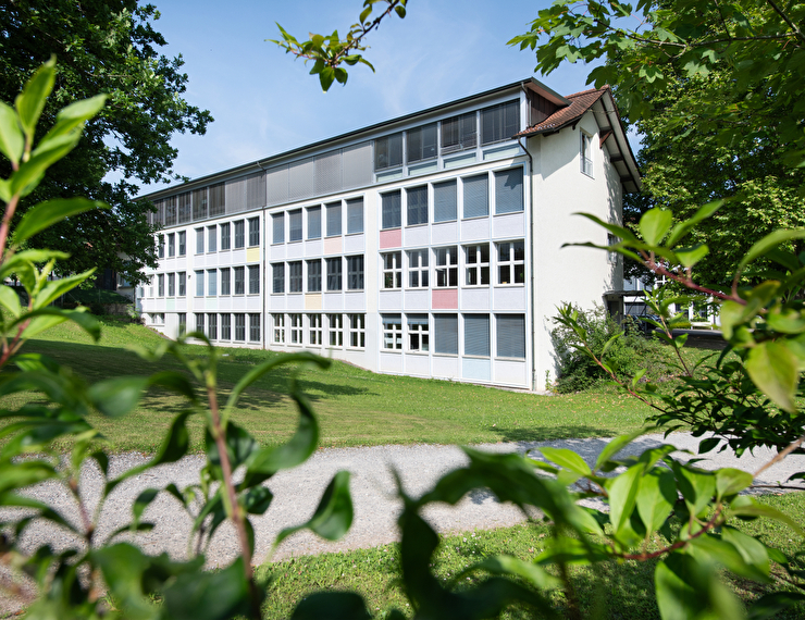 Schulhaus Spitz Primar