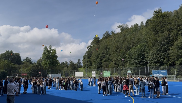 Eröffnungsanlass 2024/25 - Ballone steigen lassen