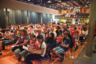 Viele ZUhörer in der Aula Goldach