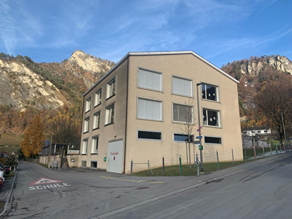 Schulhaus Fläsch