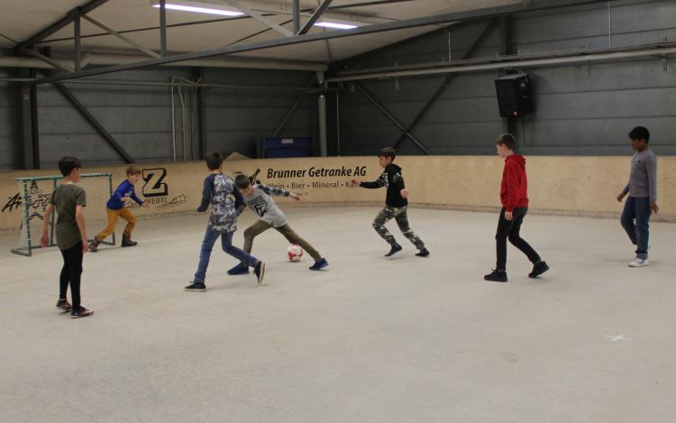 Fussball im 1. Stock