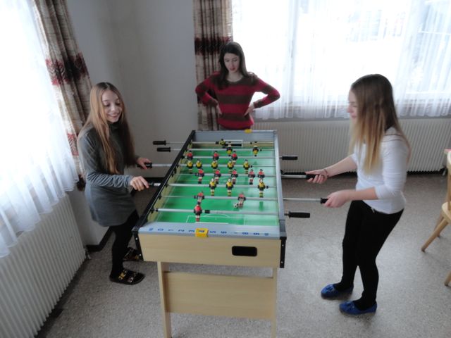 Nach dem Skifahren ist Indoor-Sport angesagt.