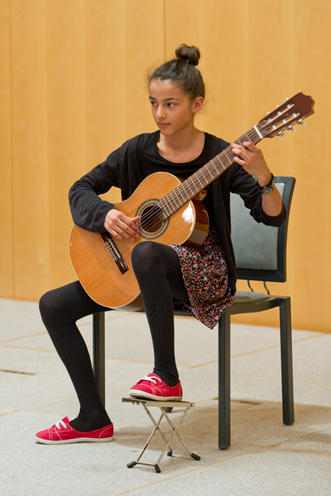 Leila El Hachimi, Gitarre