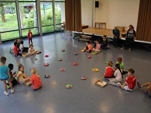 Der Brain-Lauf im Singsaal