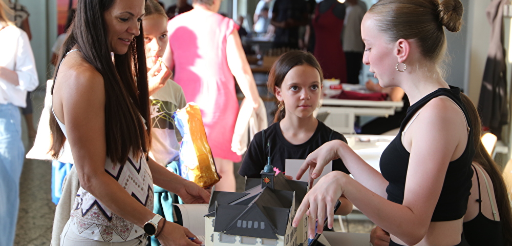 Tischmesse des 9. Schuljahrs