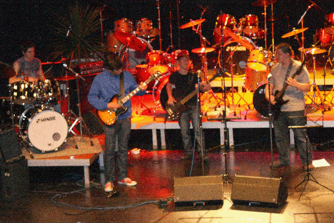 Rockgruppe 1 mit Florian Ulrich, Julian Bolick, Tobias Loosli und Lukas Ulrich
