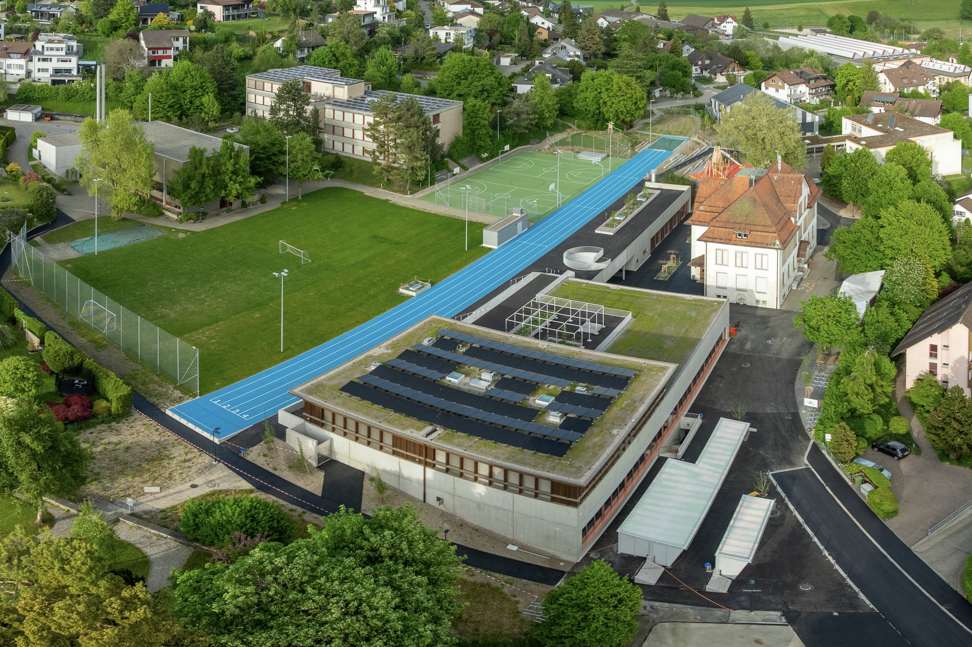 Überblick Schulgelände