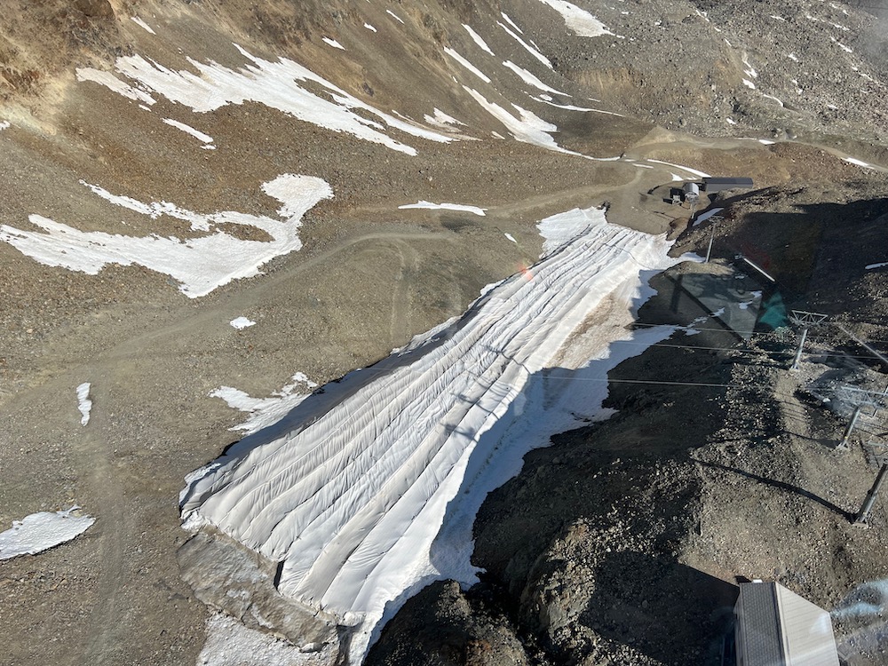 Snow Farming auf Diavolezza - früher noch ein Sommerskigebiet