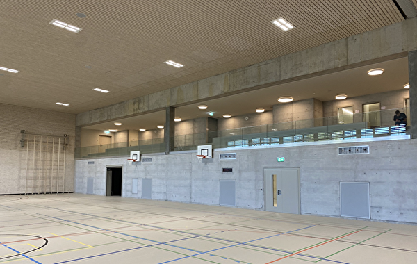 Neue Sporthalle