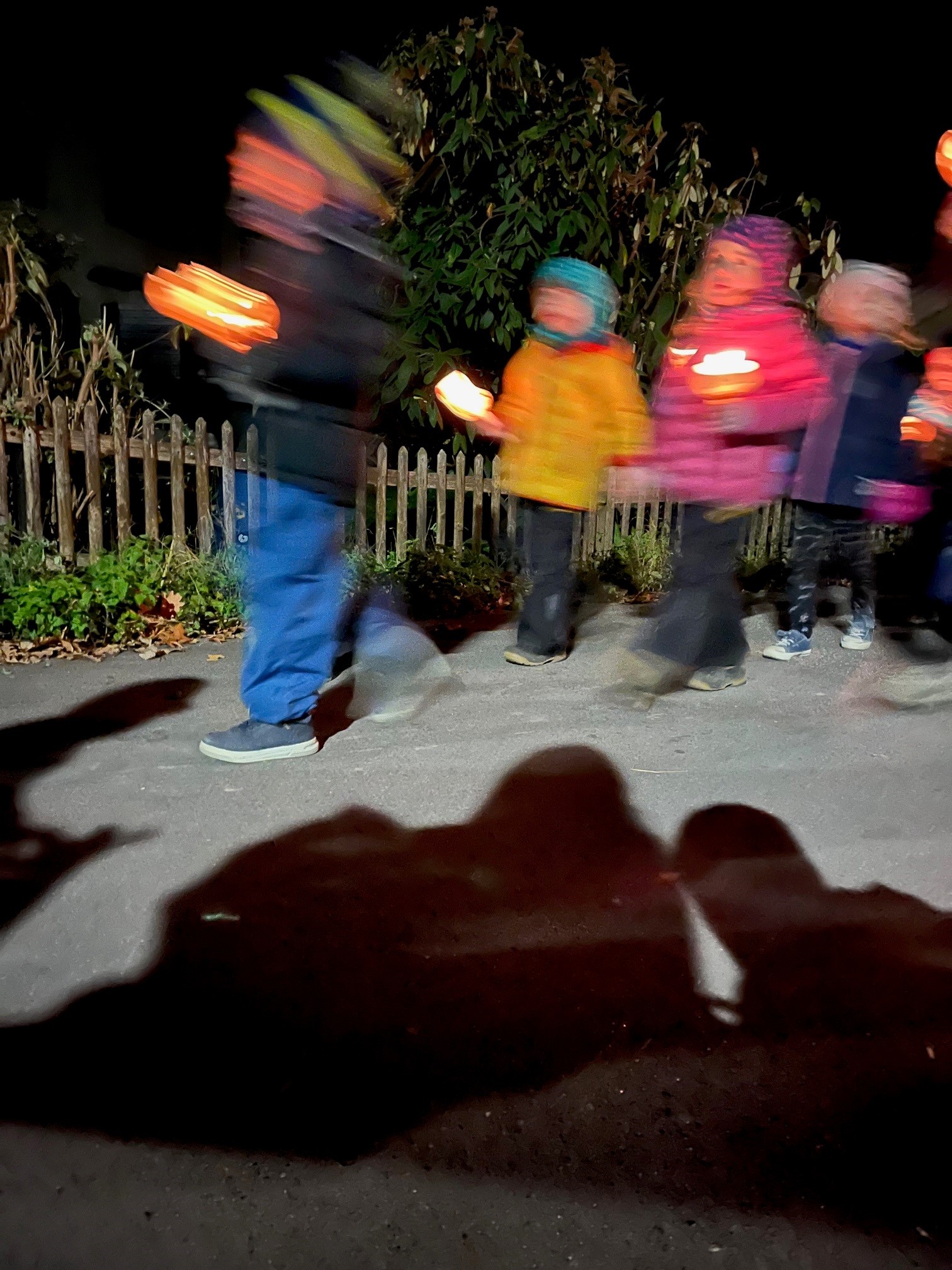 Räbaliachtliumzug der Kindergärten Au und Giacometti