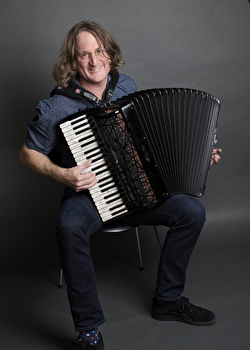 Nando Betschart