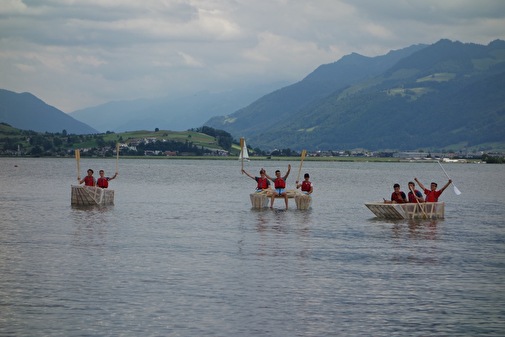 Boote und Katamaran