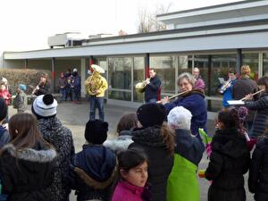 Flashmob im Schulhaus Schachen 15.3.16