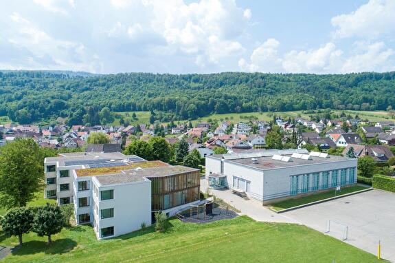 Schulhaus Witterswil Auf der Höhe