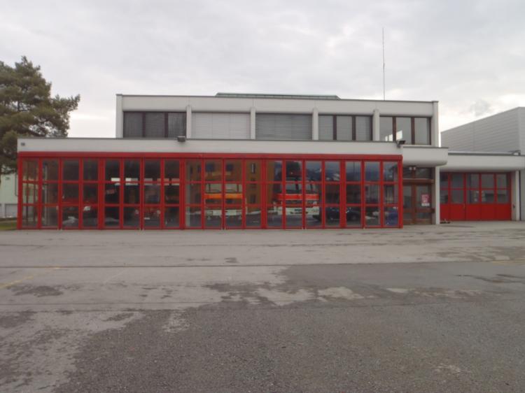 <Link https://www.google.ch/maps/dir/Hutmacherstrasse+10,+9443+Widnau//@47.4098765,9.6331321,81m/data=!3m1!1e3!4m8!4m7!1m5!1m1!1s0x479b169ce5401d87:0x69efeff50726b6cb!2m2!1d9.6329828!2d47.4097551!1m0>Hier klicken für Standort mit Google Maps finden(neben dem Bauamt Hutmacherstr.10)</LINK>